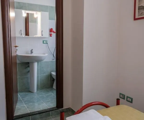 Foresteria Esercito Della Salvezza Hostel Roma