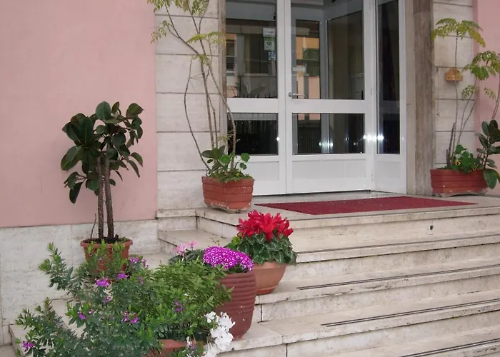 Hostel Foresteria Esercito Della Salvezza Roma